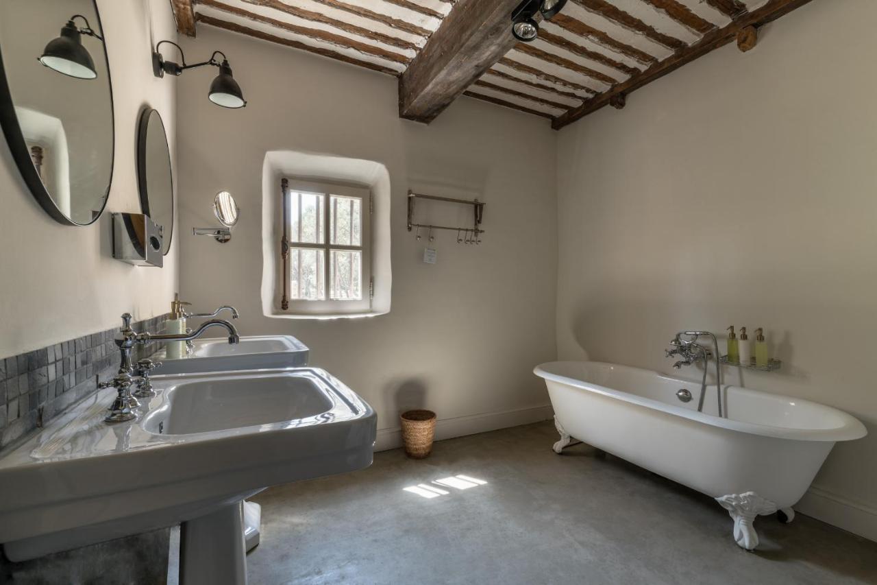 Les Petites Maisons - Hameau Des Baux ปาราดู ภายนอก รูปภาพ